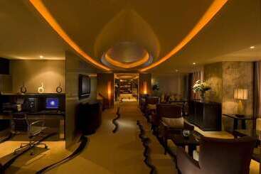 هتل Hilton Hefei
