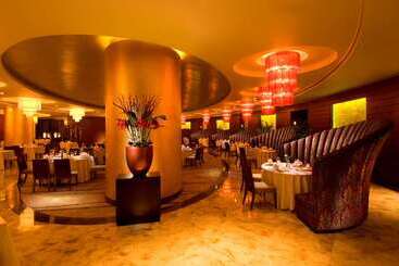 هتل Hilton Hefei