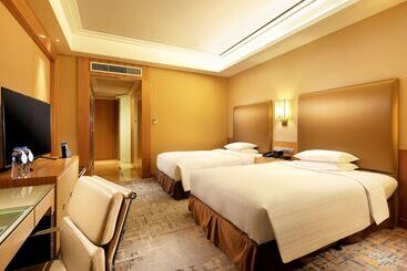 هتل Hilton Xiamen
