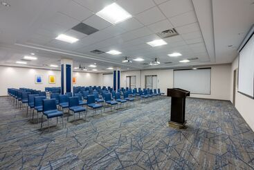 هتل Holiday Inn Express & Suites Vaughan Southwest, An Ihg