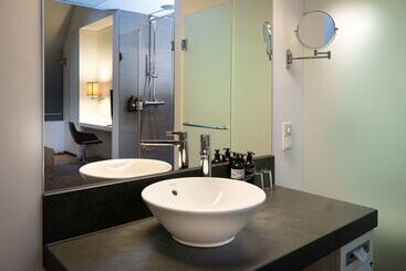 هتل Innside By Meliá Dresden