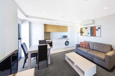هتل Istay Precinct Adelaide