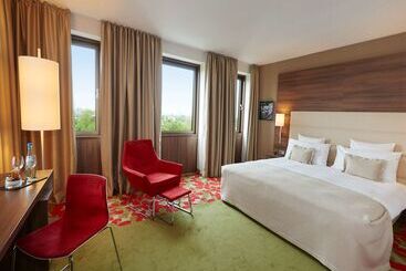 هتل Melia Düsseldorf