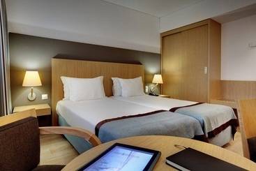 هتل Mercure Lisboa Almada