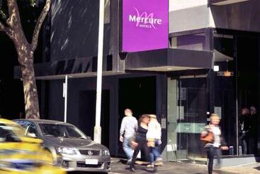 هتل Mercure Melbourne Therry Street