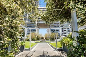 هتل Meriton Suites Broadbeach