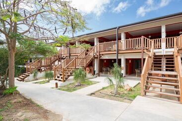 هتل Morena Resort