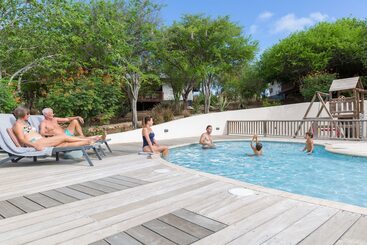 هتل Morena Resort