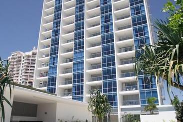 Ocean Pacific Resort   Official - Broadbeach