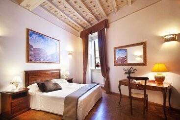 هتل Pantheon Inn