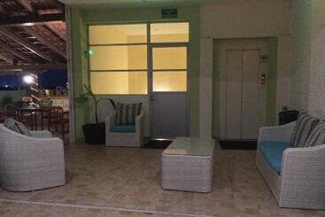 هتل Plaza Cozumel