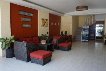 هتل Plaza Cozumel