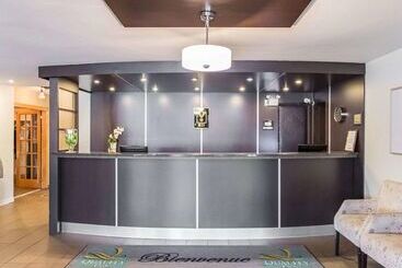 هتل Quality Inn  Mont Laurier