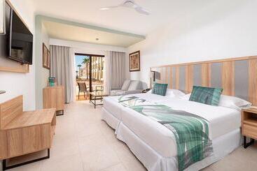 Hotel Riu Karamboa - Adults Only - All Inclusive - Sal rei-boa Vista Island