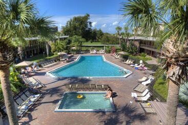 هتل Rosen Inn International