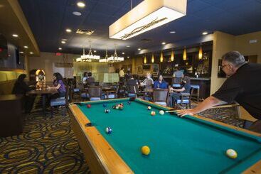 هتل Rosen Inn International