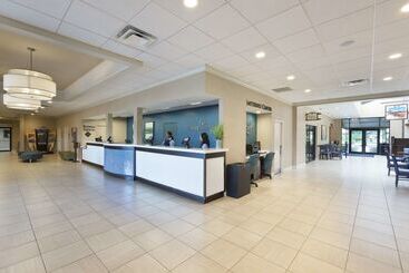 هتل Rosen Inn International