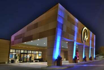 هتل Rosen Inn International