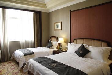 The Royal Marina Plaza Hotel Guangzhou