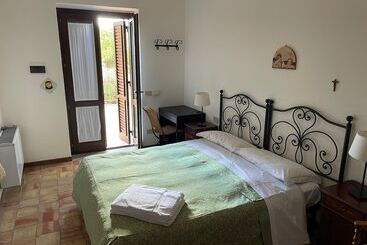 هتل روستایی Agriturismo Villa Luca