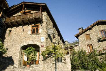 هتل Santa Barbara De La Vall D Ordino