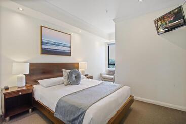 هتل The Esplanade Resort And Spa