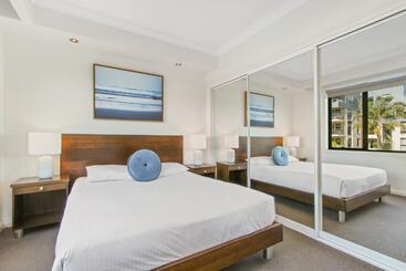هتل The Esplanade Resort And Spa