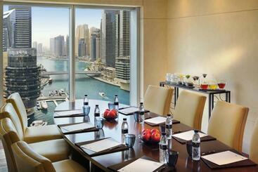 Jw Marriott Hotel Marina
