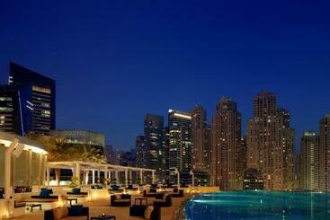 Jw Marriott Hotel Marina