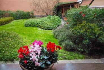 Navigli Suites