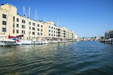 Pierre & Vacances Empuriabrava Marina - Empuriabrava