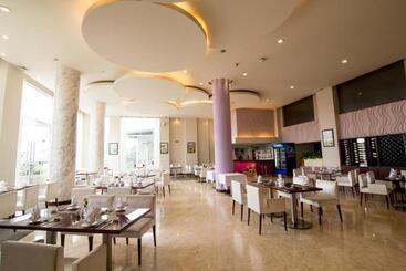 Ttc Hotel Ngoc Lan