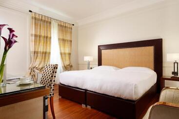 Unahotels Decò Roma