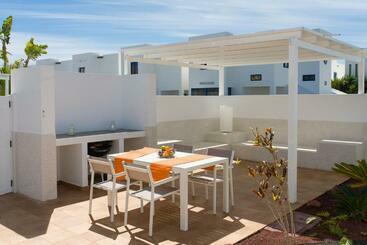 Villas De La Marina