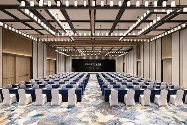 هتل Courtyard By Marriott Nanjing Jiangning