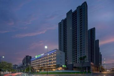هتل Holiday Inn Express Jingdezhen Ancient Town By Ihg