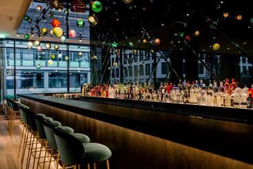 Motel One Stuttgart Hauptbahnhof