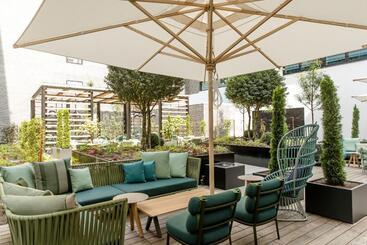 Motel One Stuttgart Hauptbahnhof