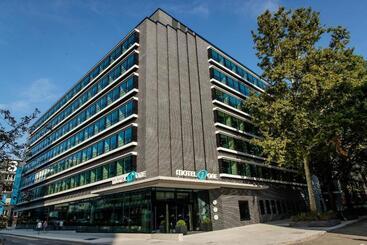 Motel One Stuttgart Hauptbahnhof
