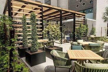 Motel One Stuttgart Hauptbahnhof