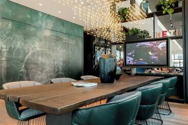 Motel One Stuttgart Hauptbahnhof