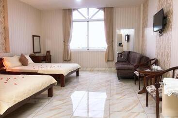 هتل Ngọc Mấy   đại Lợi