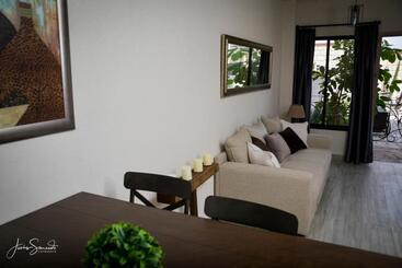 هتل Suites Campestres Montebello