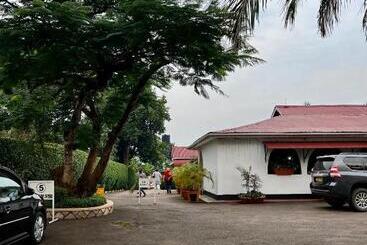 Sunset Hotel Entebbe