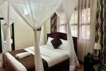 Sunset Hotel Entebbe