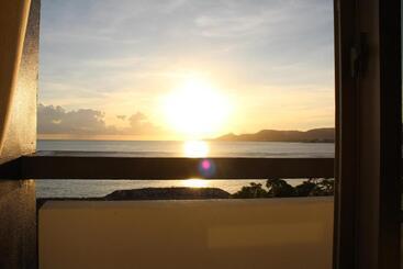 هاستل Gate Inn Nago
