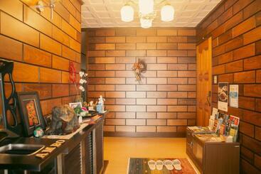 پانسیون Minpaku Ambo   Friendly Share House