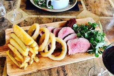 هاستل The Pig Inn