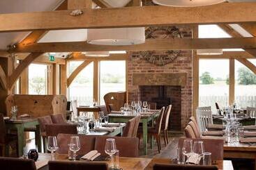 هاستل The Pig Inn