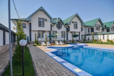 فندق B&b Lake House